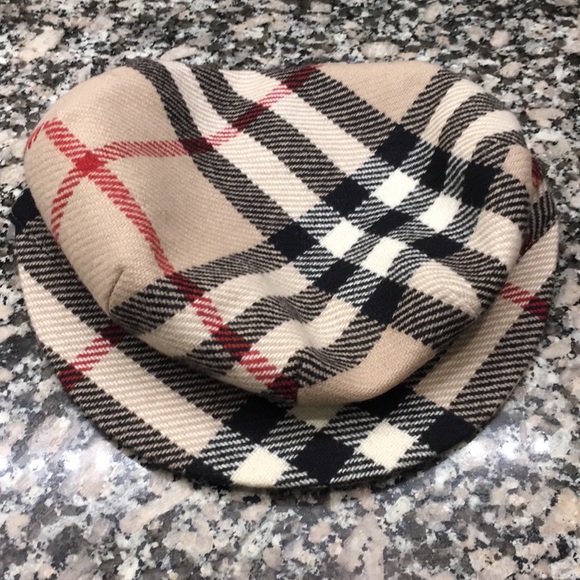 Burberry Accessories - SOLD - Burberry Nova check newsboy hat